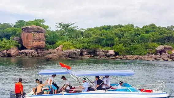 ทัวร์ สปีดโบ๊ต สี่เกาะฟูก๊วก + กระเช้าลอยฟ้า เซียงเต่า + สวนน้ำ + อาหารกลางวัน + ทัวร์ 1 วัน