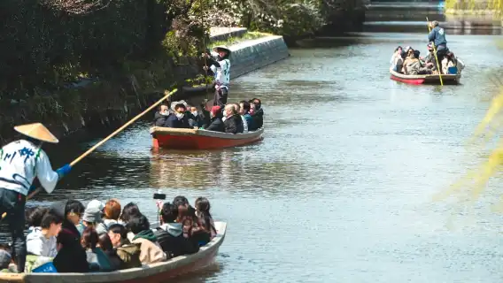 Dazaifu Tenmangu Shrine + Yanagawa Hakushu Sightseeing one-day tour[Private Small Group]
