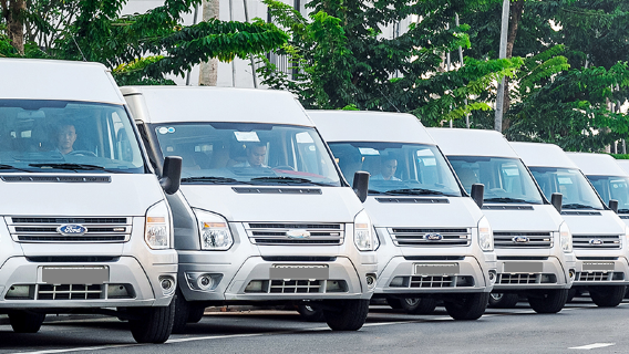 Hue - Perkhidmatan Kereta Persendirian Quang Binh: Keselesaan dengan Pemanduan Profesional