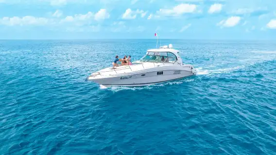 Cozumel Premium Yacht Cruise