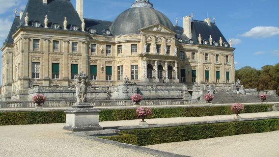 法國巴黎+凡爾賽宮+楓丹白露宮【經典宮殿深度一日遊】普通話司導