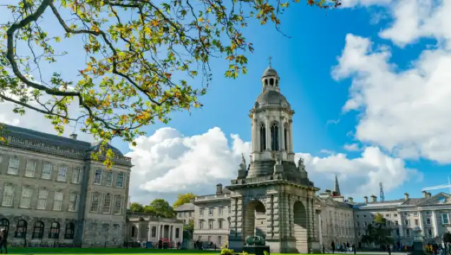 Discover the stories of Dublin on a self-guided audio tour