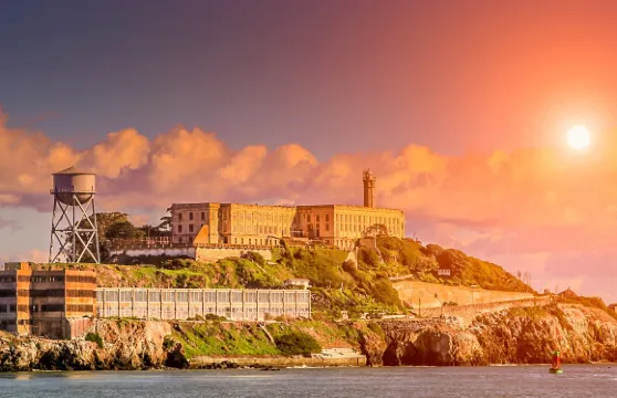 三藩市惡魔島&金門大橋觀光遊船票【90分鐘遊船 多國語音導覽】