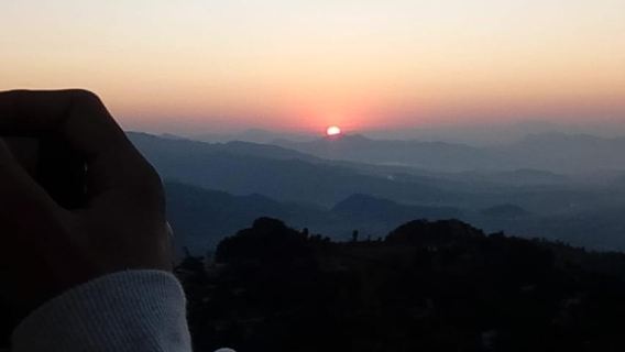 Pokhara: Jelajah Kumpulan Perkongsian Matahari Terbit Sarangkot