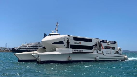 Từ Split: Chuyển phà đến Bol trên đảo Brac và quay trở lại