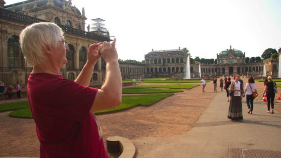Dresden: Hop-On Hop-Off Sightseeing Bus Tickets