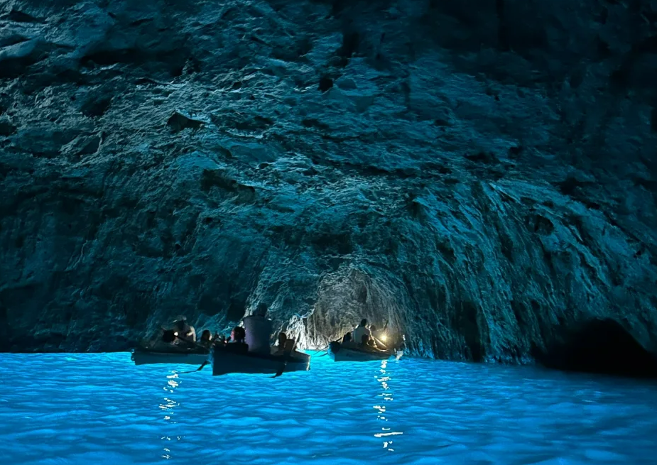 Cabo Frio Beach and Cave Tour