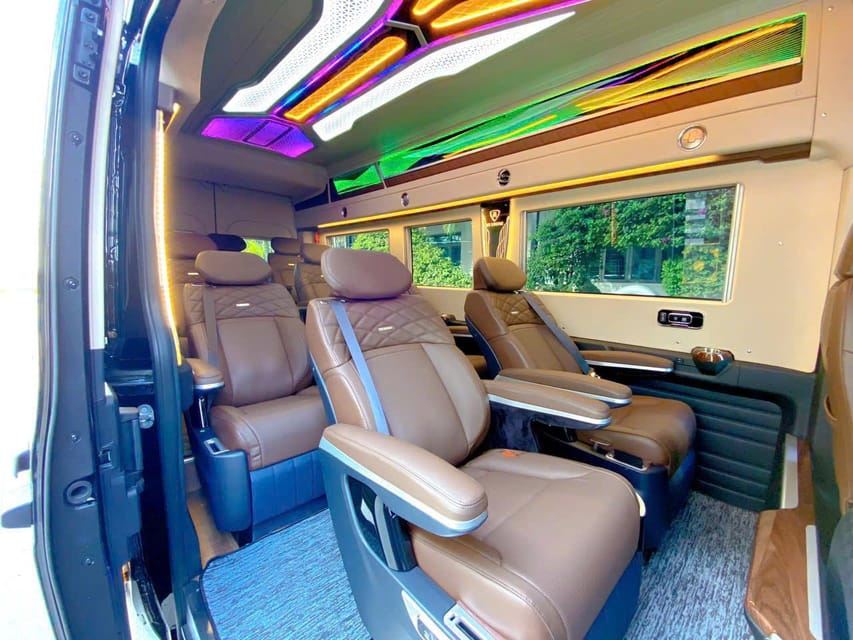 Sân bay Hà Nội: Di chuyển đến hoặc đi từ Sapa bằng xe limousine hạng sang