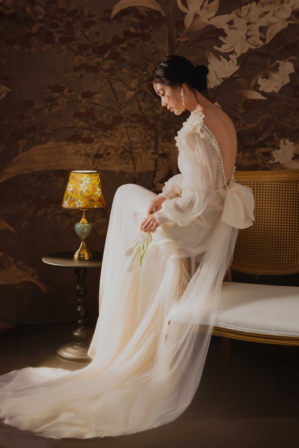 Lianyungang Guannan multilingual guide services, private charter, customized travel planning, business accompaniment, and professional photography documentation.