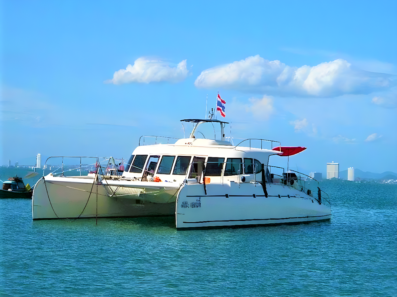Pattaya 3 Island Luxury Catamaran Cruising Day Tour