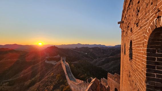 Beijing: Badaling/Mutianyu/Juyongguan Self-Guided Tour: Private Transfer