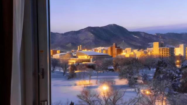 Top pick Sapporo to Bibai round-trip in Hokkaido, Japan - Full-region private charter available with Chinese-speaking driver for exclusive private service