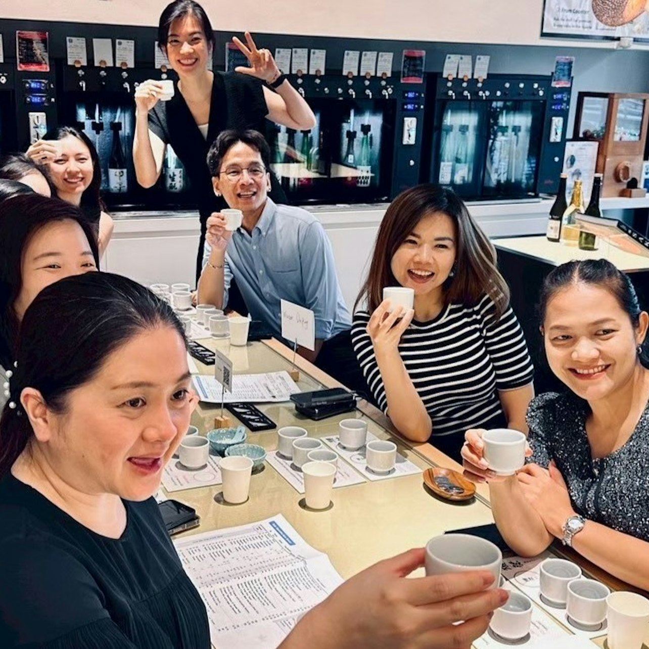 Tokyo: degustazione guidata illimitata di sakè
