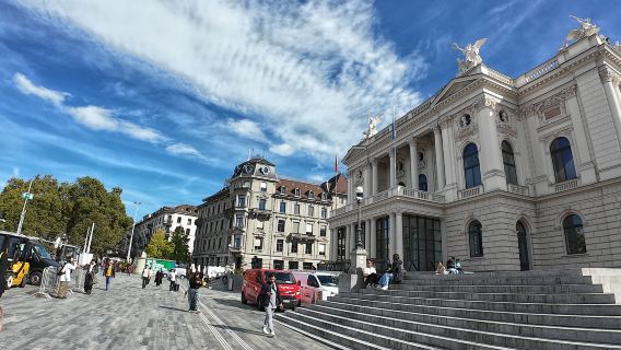 Zurich Museum of Art (Kunsthaus Zurich) + Opera House + Rhine Falls + Lindt Home of Chocolate