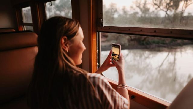 Longreach: Silver-Tails Rail Sunset Outback Rail Avontuur