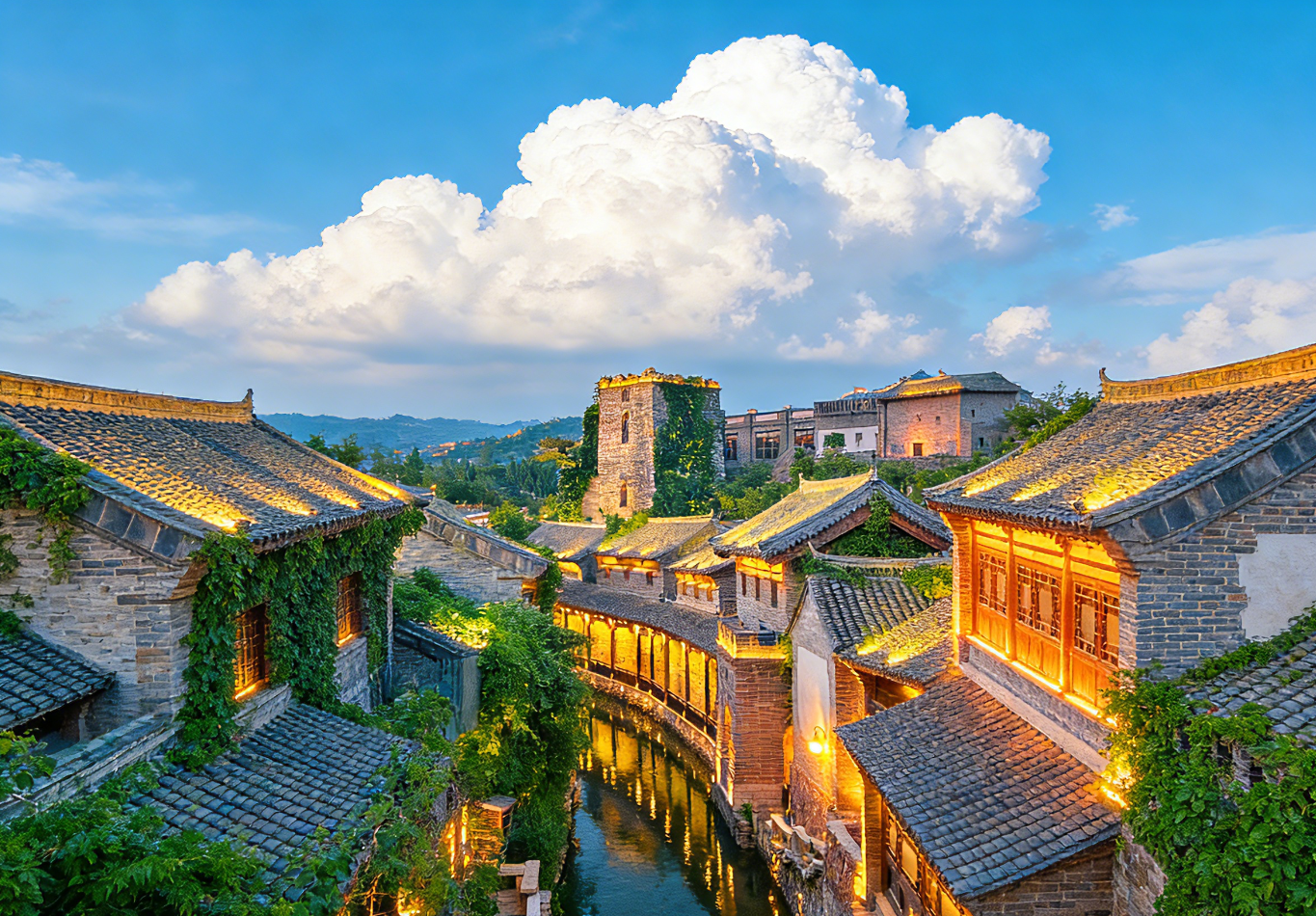 Beijing:Jinshanling Great Wall with Night Tour to Gubei Water Town and Simatai Great Wall