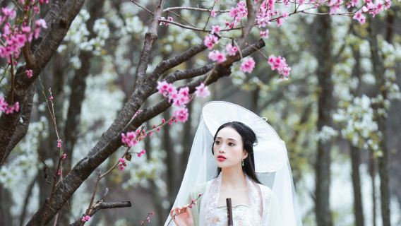 Gaotang Trip Moments[Yuqiu Lake/Shuanghai Lake Multilingual Translation/Photographer Follow-up Shooting, Aerial Photography, and Customized Photo Sessions]