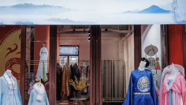 十堰旅拍【武當山拍照漢服攝影師照組合】