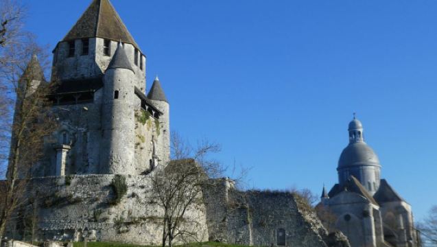 巴黎來回-普羅萬中世紀古城【中文司導】包車一日遊 可定制