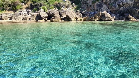 スペルロンガとガエタ：海と洞窟、伝説の冒険