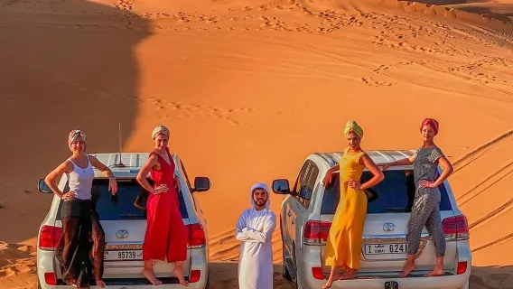 阿布達比沖沙半日遊【沙漠沖沙體驗/酒店接送晚餐表演】