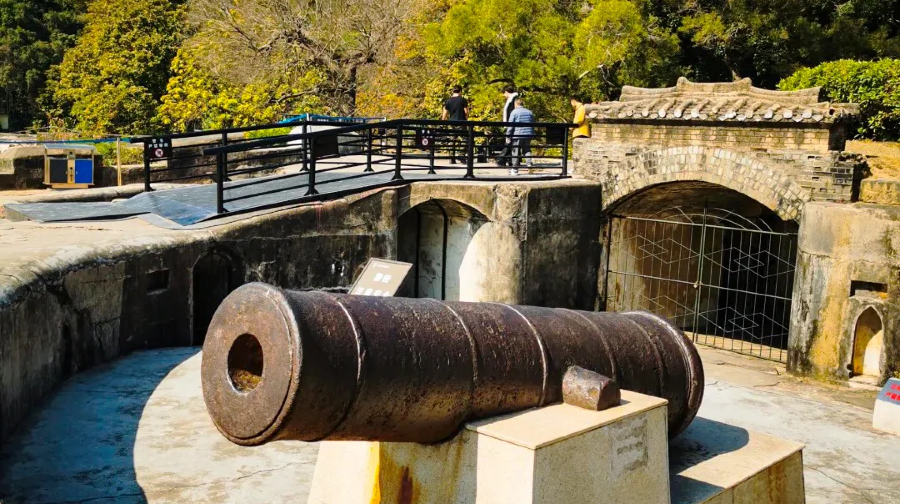 東莞威遠砲台+下壩坊+鴉片戰爭博物館+海戰博物館+可園1天遊