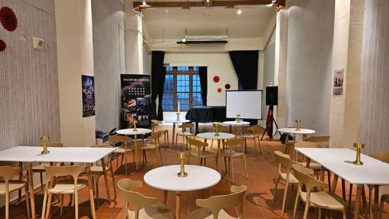 Taipei: Echi dello spettacolo musicale di Taiwan con vino