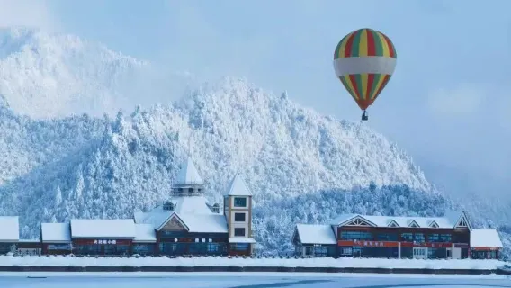 Xiling Snow Mountain Private Tour