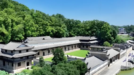 曾國藩故居包車遊（2-8人小團）不拼團+私人導覽+上門接送