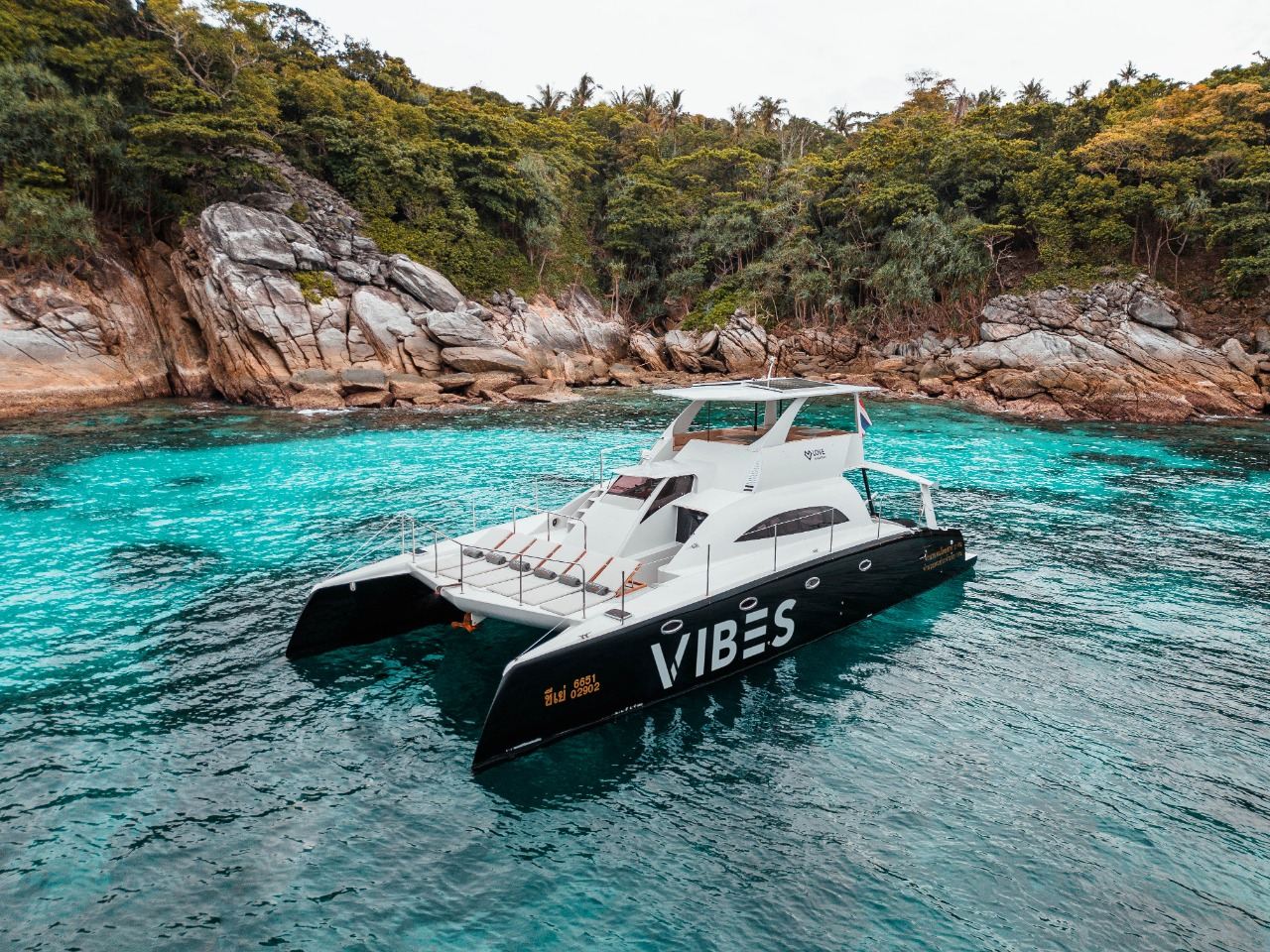 สัมผัสความงามอันไร้ขีดจำกัดที่หมู่เกาะสิมิลัน ดำน้ำตื้นอย่างคุ้มค่า เรือยอชท์คาตามารันและเรือเร็วคาตามารัน อัปเกรดใหม่ทั้งหมดพร้อมให้บริการแล้ว