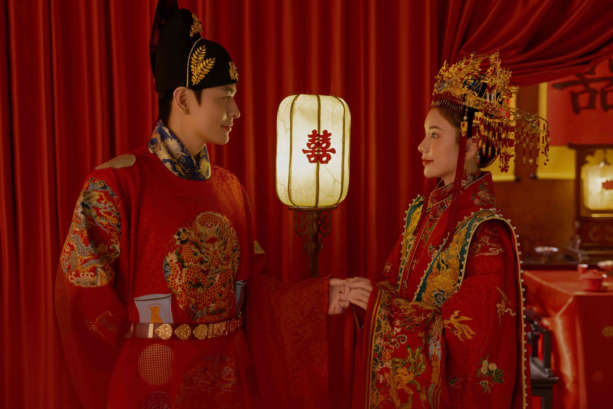 Suzhou Kunshan Zhangjiagang Changshu multilingual guide services, private charter, customized travel planning, business accompaniment, and professional photography documentation.