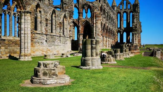 約克來回【哥特小鎮】惠比特+鹽燒小鎮包車一日遊【中文司機】