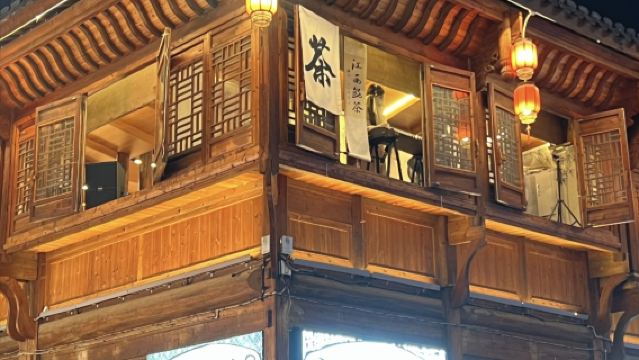 Nanchang Tengwang Pavilion + Bayi Museum Private Tour 3H In-Depth Guide with Headsets & Wanshou Palace (Admission Ticket Reservation Not Included)