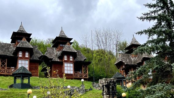 貝爾格萊德-德里納河屋-沙爾甘8字線-木頭村一日遊