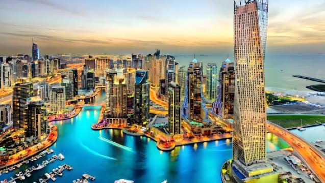 Dubai Symphony of Past and Present: A 10-Hour Immersive Journey of Mosques and Fountains