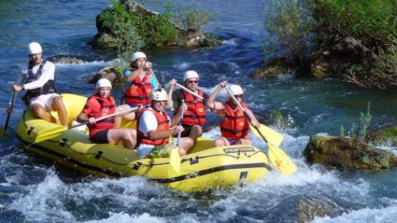 Tiket Masuk Pengembaraan Rakit Sungai Cetina Sahaja