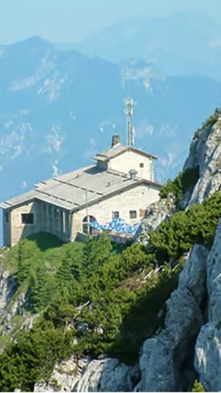Half-day tour to The Eagle's Nest and Berchtesgaden from Salzburg, Austria