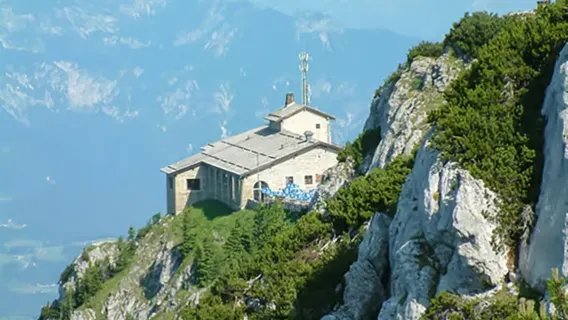 Half-day tour to The Eagle's Nest and Berchtesgaden from Salzburg, Austria