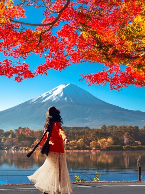 一人成團·日本東京富士山六大景點賞楓一日遊·河口湖·山中湖·日川時計店·大石公園·忍野八海·富士山羅森便利店·新倉山淺間公園,可選飯店接送套餐·東京出發