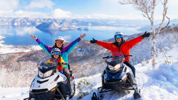 Hokkaido Toyako Gölü ve Noboribetsu Cehennem Vadisi Günübirlik Turu, isteğe bağlı olarak Toyako Gölü'nde kar motosikleti deneyimi
