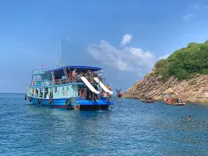 Snorkel Trip to Koh Nangyuan and Bays of Koh Tao By The Oxygen
