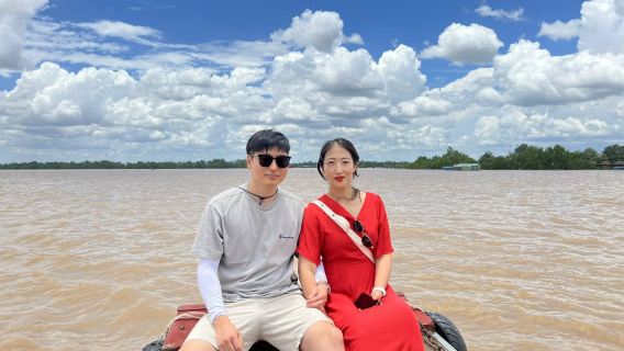 Full Day Excursion To Mekong Delta with Vinh Trang Pagoda