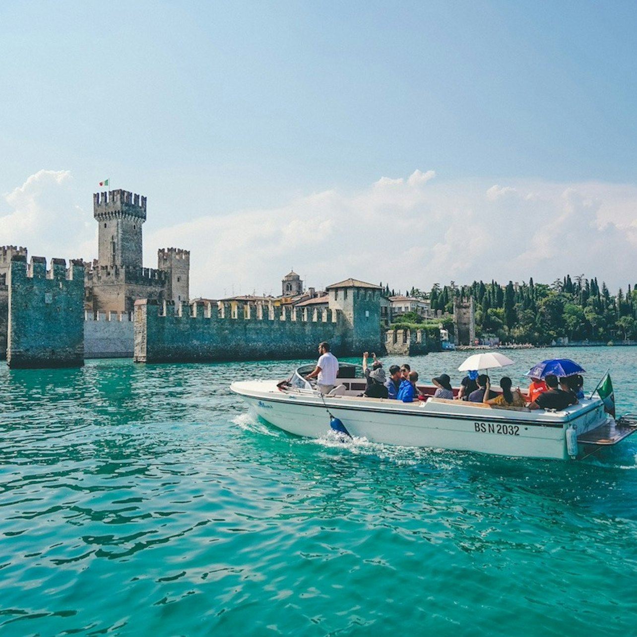 Sirmione and Lake Garda: Tour from Verona