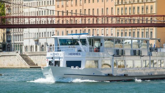 Pelayaran Makan Malam di Saône oleh Les Bateaux Lyonnais Hermès II