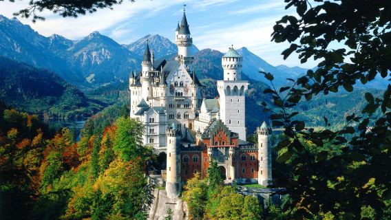Neuschwanstein Castle + Hohenschwangau Castle + Marienbrücke + Alpsee 1-day tour