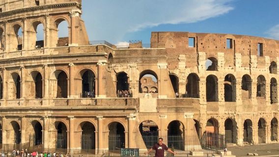Colosseum & Roman Forum + Express Guided Tour