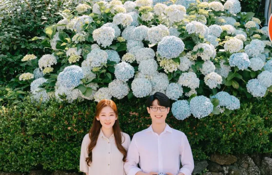 運城Trip Moments【商業攝影攝像/婚紗寫真婚禮跟拍航拍街拍抓拍約拍/多語種翻譯】