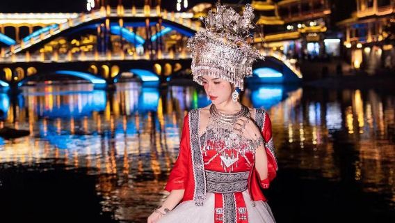 濮陽の旅フォト【ドライバー兼ガイド兼Tripメモリー+メイクアップ&衣装+旅程カスタマイズ+ドローン空撮ミニムービー+未編集写真全データ提供+人数制限なし】