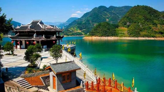 長陽日遊