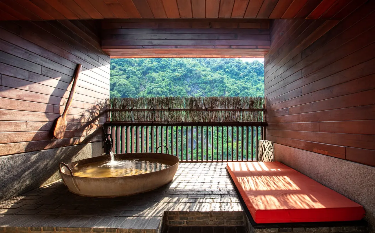 Terme di Wulai | PauseLandis Hot Spring Resort | Stanza con vasca da bagno · Sala per bagno termale